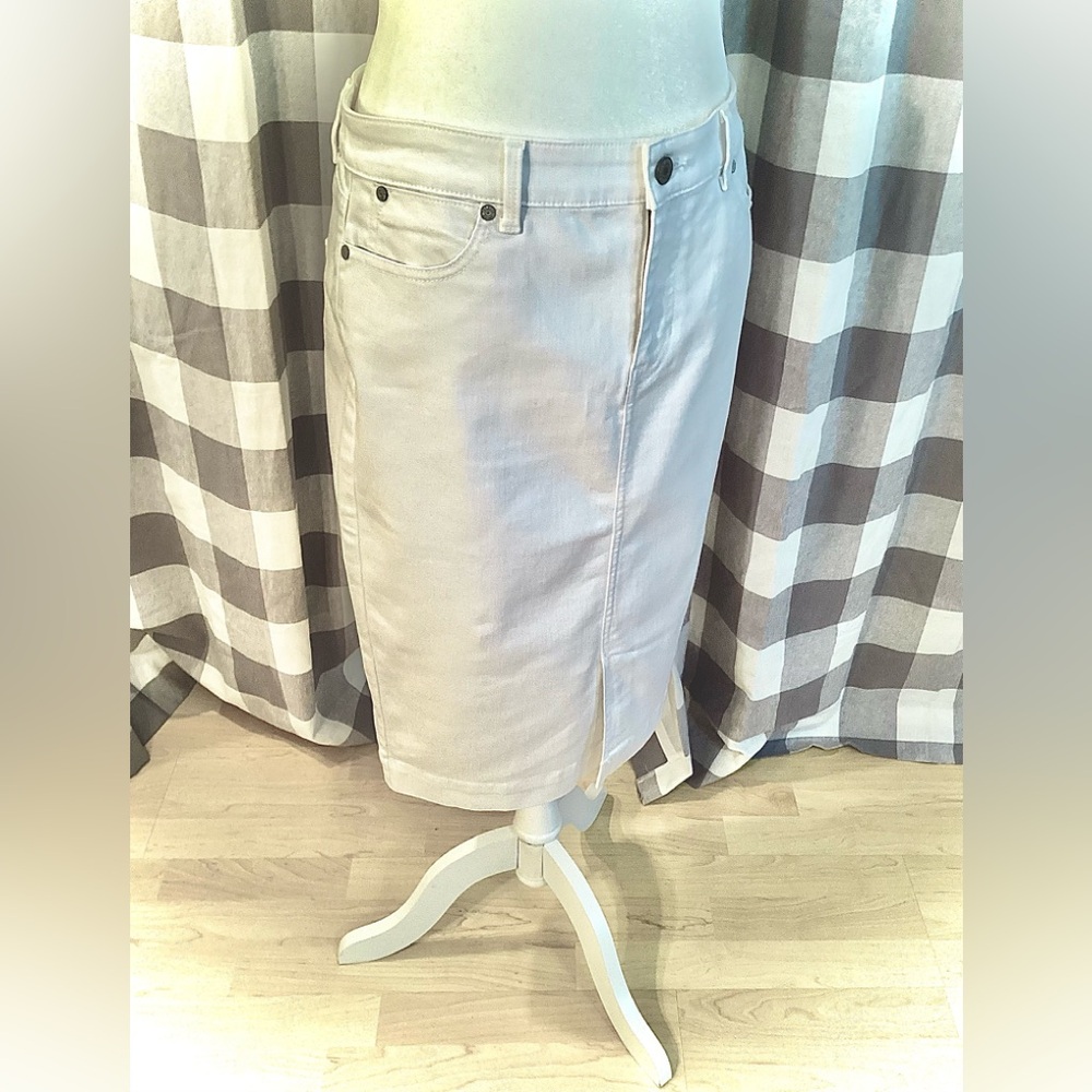 Talbots White Denim Pencil Skirt NWT - Picture 4 of 6